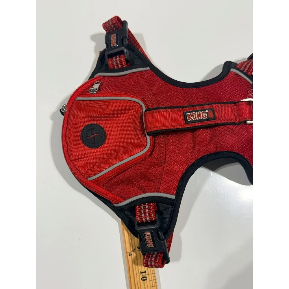 KONG Max Dog Harness Red Padded Ultra Durable Reflective Front Clip Pocket-Small